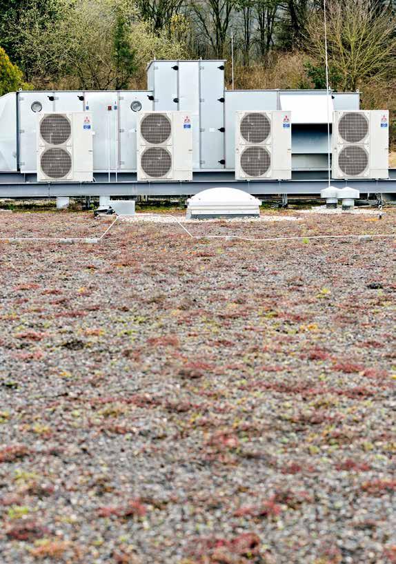 TECHNOLOGIE STANDARD INVERTER // Technika inwerterowa szyta na miarę Mitsubishi Electric wyznacza standardy techniki inwerterowej.