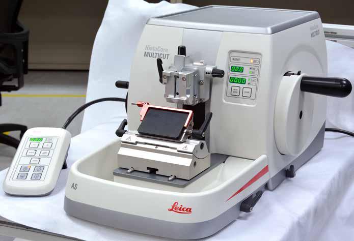 HistoCore MULTICUT Mikrotom rotacyjny Instrukcja obsługi Polski Nr kat.: 4 058 80 - Rev.