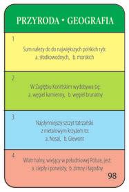 Gracz siedzący po jego prawej stronie wybiera na wstępie numer (od 1 do 4), po czym rozpoczynający bierze z talii kartę pytań i odpowiedzi (tak by nie było widać odpowiedzi z tylnej strony) i czyta