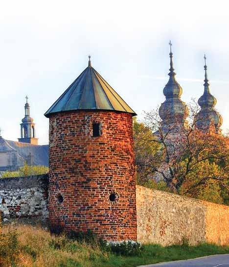 Romański kościół i synod biskupów W 1212 r. arcybiskup gnieźnieński Henryk Kietlicz zwołał do Mstowa sławny synod biskupów polskich.