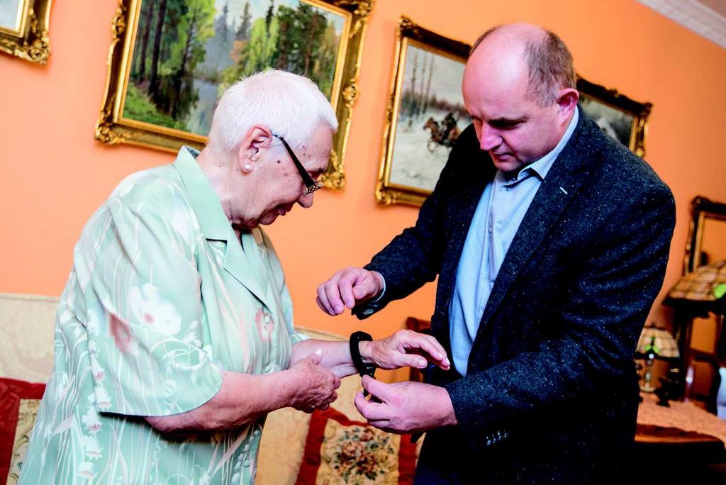 Urzd Marszakowski Województwa Kujawsko-Pomorskiego w Toruniu Vouchery na obki i nianie Kujawsko-pomorskie rodziny mog otrzyma nawet 800 zotych miesicznie w postaci voucherów na pokrycie kosztów