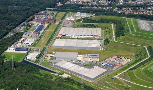Kompleksem w dalszym ciągu zarządza firma RAG, a do października 2012 r. 70% całej powierzchni terenu zostało sprzedane pod działalność usługowo-przemysłową 3. Fot 4.