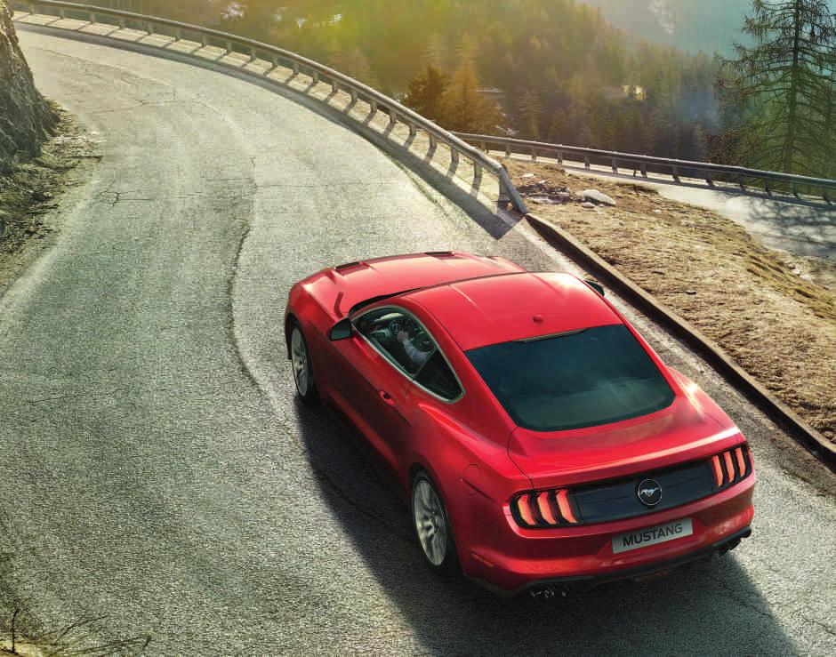 Zwinny Mustang zawsze był wyjątkowym samochodem sportowym, a teraz stał się jeszcze bardziej ekscytujący.