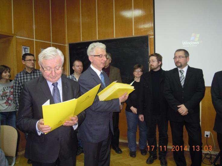 Otwartych w Centrum podczas trwania Festiwalu Nauki otrzymali: dr M. Sobczak, dr R. Kaczmarek, dr R. Dolot, mgr E. Skorupska, mgr M. Cichorek, mgr P. Sowiński.