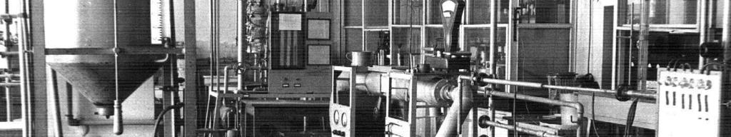 W gmachu Wydziału Włókienniczego powstało pierwsze laboratorium dydaktyczne z procesów podstawowych, działające do 1974 roku.