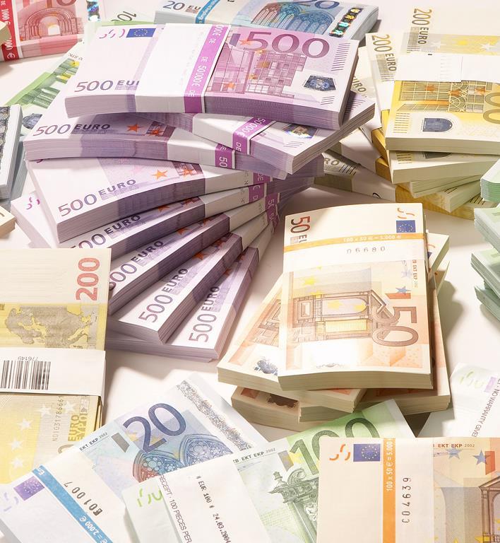 Erasmus+ KA103 stawki stypendium Grupa krajów Dania, Finlandia, Irlandia, Lichtenstein, Norwegia, Szwecja, Wielka Brytania Austria, Belgia, Francja, Grecja, Hiszpania,
