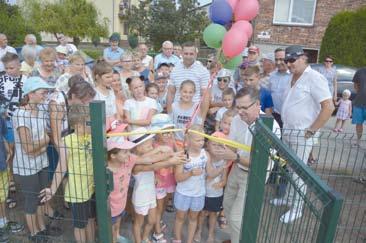 27 lipca Burmistrz Libiąża Jacek Latko wspólnie z dziećmi uroczyście otwarł tam plac zabaw, teren rekreacji i wypoczynku. Na dzieci czekały liczne atrakcje - gry, zabawy i słodki poczęstunek.