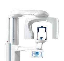 Profesjonaliści z dumą prezentują Planmeca ProMax 3D Max Dr Corrado Gazzerro Lekarz