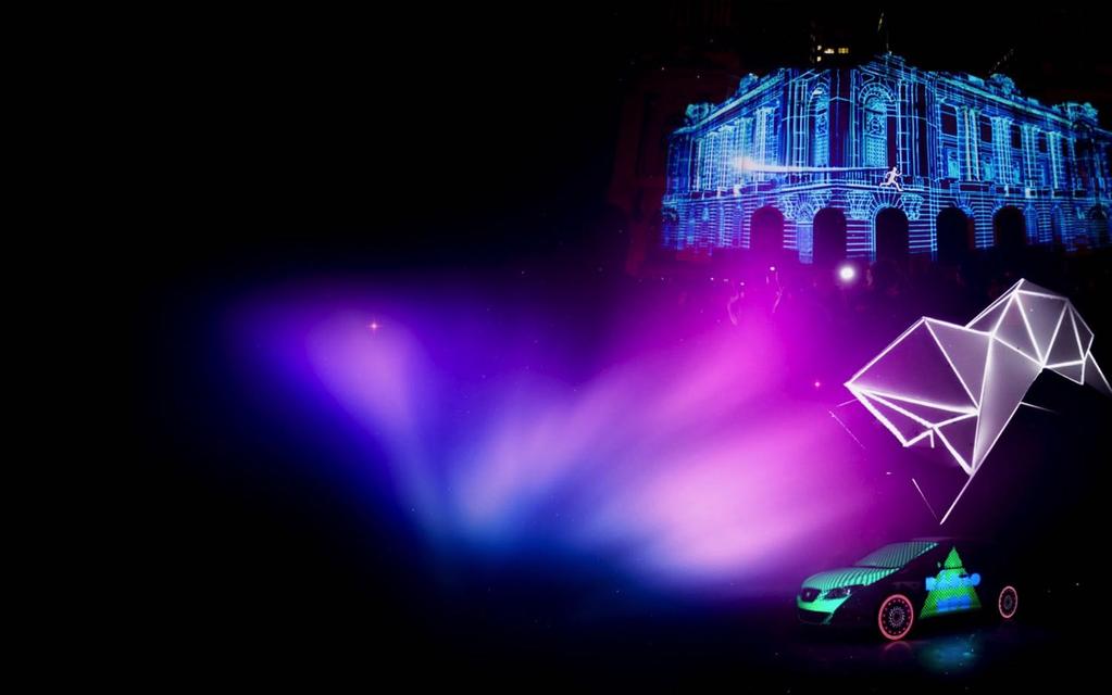VMAPPER&\&video&mapping&na&przedmiotach& VMaper to urządzenie przeznaczone do efektownego wyświetlenia materiału video lub grafik na niewielkich przedmiotach dopasowując obraz do ich kształtu.