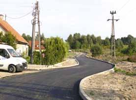 917,19 zł, Gmina wsparła tą inwestycję kwotą 20.000,00 zł. Ul. Lanca w przebudowie. Przebudowa ul. Rzemieślniczej. Wykonanie nawierzchni asfaltowej do Kol. Marianka.