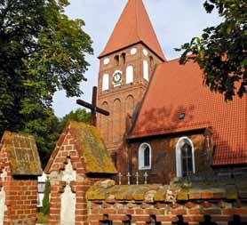 Możliwość dofinansowania prac dotyczy zabytków nieruchomych (budynki i inne obiekty, tereny i inne nieruchomości) oraz ruchomych (rzeźby, obrazy, wyposażenie budynków i obiektów).