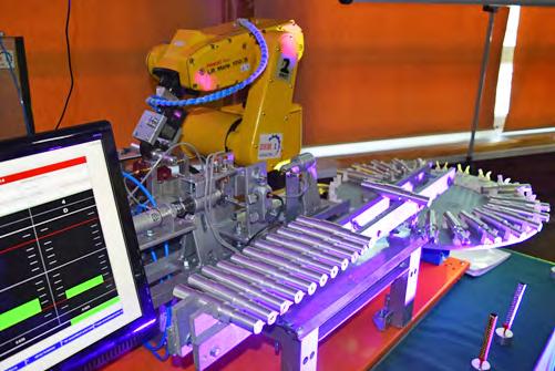 Specjalistyczne szkolenie z zakresu programowania robota przemysłowego Fanuc dla uczniów ZSM nr 1 zrealizowane przez firmę Roboty Przemysłowe w ramach projektu Erasmus+ Prezentacja systemu