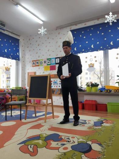 Było to bardzo ciekawe i pouczające spotkanie o zasad bezpieczeństwa, które na pewno długo pozostanie w pamięci naszych dzieci!