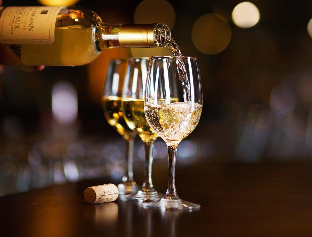 białe, musujące, wytrawne / łochy polecamy jako aperitif orgo Magredo raminer 121 99 białe, wytrawne / łochy polecamy do ryb Olaria into 14 99 38 99 czerwone, wytrawne / Portugalia polecamy do dań z
