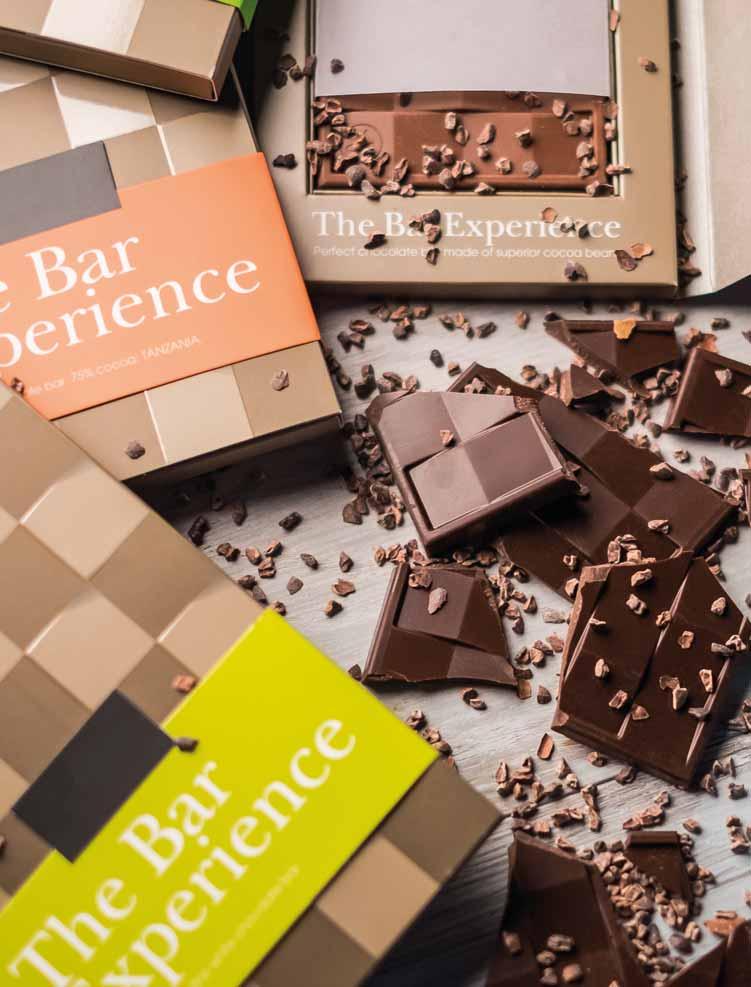 THE BAR EXPERIENCE 9700 MILK CHOCOLATE BAR 40% COCOA GHANA Wymiar opakowania: 202 114 12 mm Masa netto: 80 g Cena netto: 16,10 zł Cena brutto: 19,80 zł Wyjątkowa czekolada o orientalnym, a