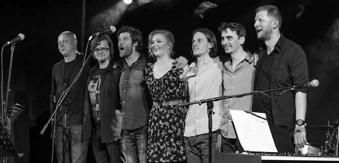Mottl, Milo Kráľ hudba: Milo Kráľ účinkujú: Milo Kráľ spev, klávesy Barbora Švidraňová spev Radovan Kráľ klávesy, spev Dušan Schudich basová gitara Michal Kulich gitara Michal Dadík bicie Adam Tojčík