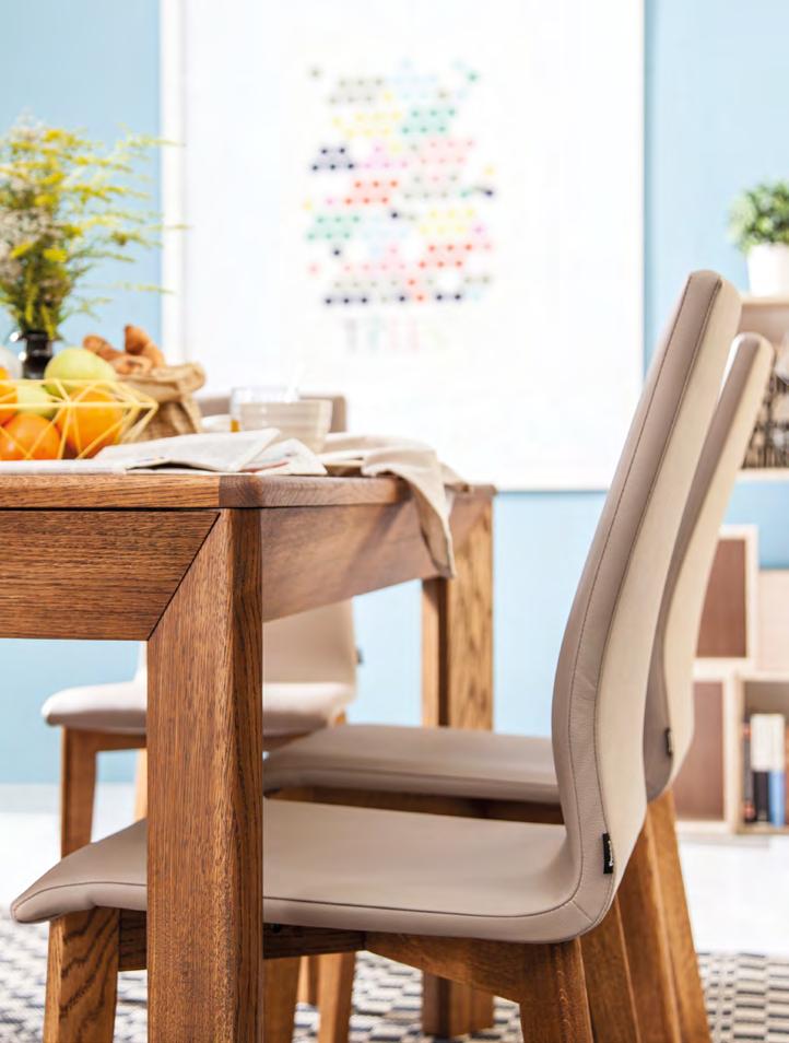 flexible backrest эластичная спинка szeroka paleta wybarwień drewna variety of wood colors широкий выбор расцветок дерева krzyżowa