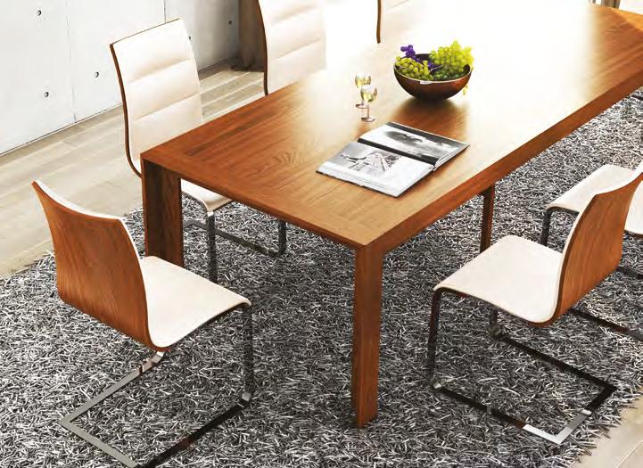 Krzesła / Chairs /
