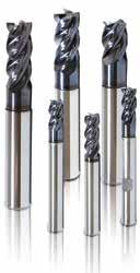 HPC endmills Frezy HPC High performance solid carbide endmills Wysokowydajne frezy z pełnego węglika For roughing and finishing of steel up to 55 HRC, stainless steel and cast iron Optimised geometry