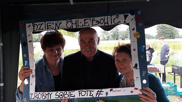 Jednym z nich jest remont kapitalny przepustu znajdującego się w ciągu lokalnej drogi gminnej w Lubiankowie łączącej drogę powiatową Łyszkowice-Głowno z drogą gminną 120053 będącą najkrótszym