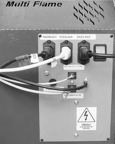 Moduł sterujący (patrz. rys. 3, rys. 6) pracą palnika automatycznie steruje grzałką rozpalającą paliwo oraz mechanizmem oczyszczania paleniska wraz czujnikiem pozycjonowania (hallotron).