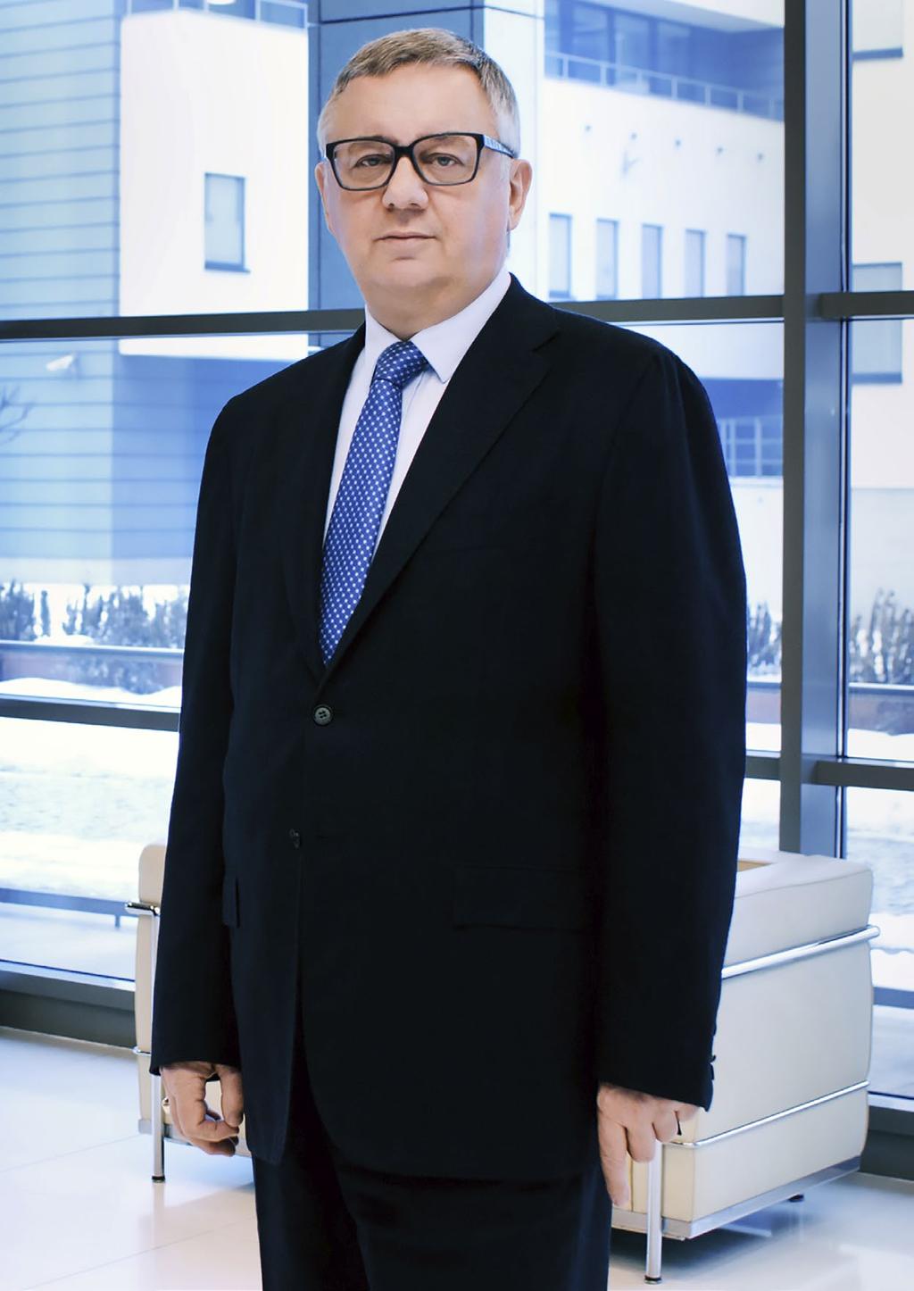 LIST PREZESA ZARZĄDU DO AKCJONARIUSZY Szanowni Akcjonariusze, Kraków, 28 kwietnia 2017 r. W imieniu Zarządu Comarch mam zaszczyt przekazać Państwu sprawozdanie z kolejnego roku działalności Grupy.