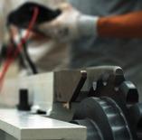 Grupa Biesse promuje, podtrzymuje i rozwija bezpośrednie i konstruktywne relacje z Klientem, w celu poznania jego wymagań, doskonalenia produktów i usług posprzedażowych poprzez dwie jednostki temu