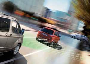Pre Collision Assist + Pedestrian Detection Za pomocą radaru i kamery system Pre-Collision Assist czujnie obserwuje drogę przed samochodem.