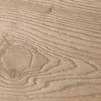 TRUE TO NATURE TOUCH Dzięki temu procesowi wytłaczania struktury podłoga laminowana wygląda jak z litego drewna, akcentując naturalne słoje drewna.