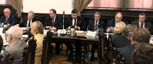 nasze problemy wszem i wobec i interweniować, jeśli ktoś jest na nie głuchy lub je bagatelizuje! Nie możemy zamykać się tylko w swoim środowisku czy miejscu pracy.