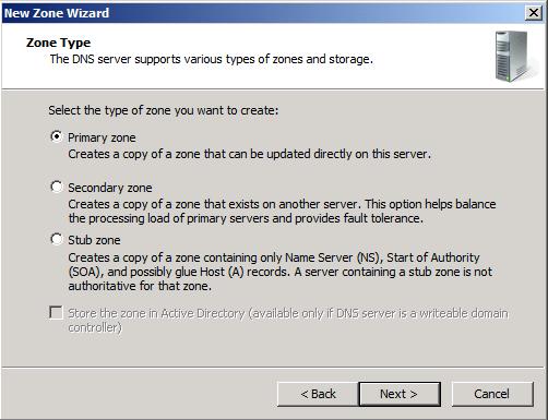 W pierwszym oknie Zone Type, pokazanym na rysunku 13, określamy typ strefy. Jeżeli jest to pierwszy/jedyny serwer i jest to nowa strefa wybieramy opcję Primary zone. Rysunek 13.