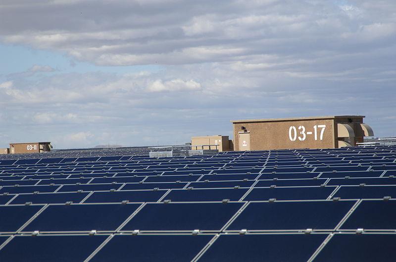 California USA Topaz Solar Farm 550 MWp 9 mln.