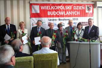 Zastępca przewodniczącego Okręgowej Rady Andrzej Mikołajczak przedstawił delegatom program działalności na 2015 rok, a skarbnik Izby przedstawił propozycję budżetu na 2015 r.