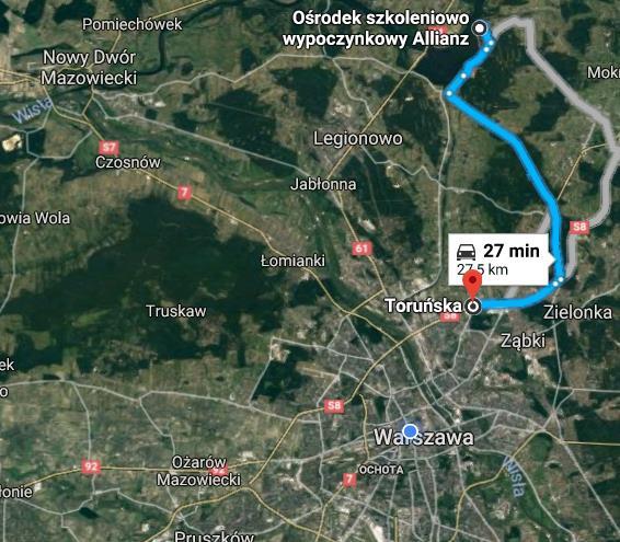 LOKALIZACJA ADRES: Rynia (gmina Nieporęt) w województwie mazowieckim. POŁOŻENIE : - Nieruchomość położona jest bezpośrednio nad jeziorem Zegrzyńskim, - około 30km na północ od Warszawy.