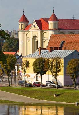 tam duży bór. Gotycki kościół pw. Św.