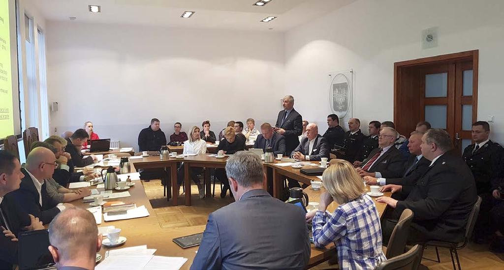 Z prac Rady Gminy LII Sesja Rady Gminy Rokietnica maj 2018 W dniu 26 marca 2018 r. odbyła się LII sesja Rady Gminy Rokietnica, w której uczestniczyło 12 radnych.