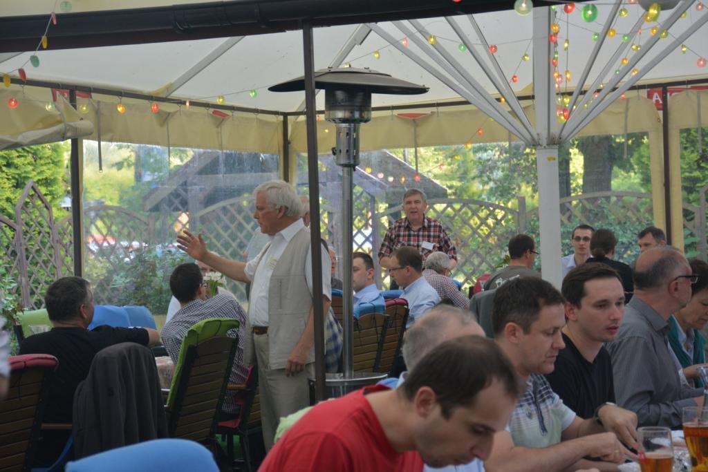 Dyskusje trwały nawet podczas sesji