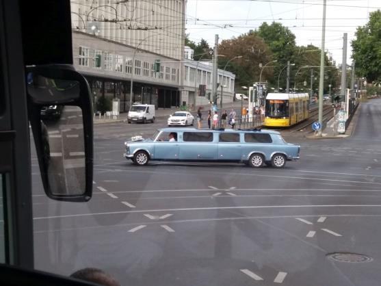 z innych państw, poznania ich systemu kształcenia, zwyczajów i kultury.