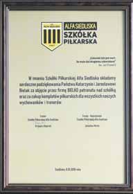 W sumie w drużynach dziecięcych i młodzieżowych trenuje już ponad 70 osób, głównie z Siedlisk, Chojnika i Tuchowa.