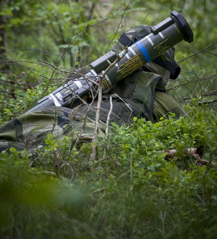 Rozwiązania z serii ComTac XPI Wy chronicie nas my chronimy Was Asortyment produktów Peltor ComTac XPI obejmuje urządzenia dla osób narażonych na hałas impulsowy.