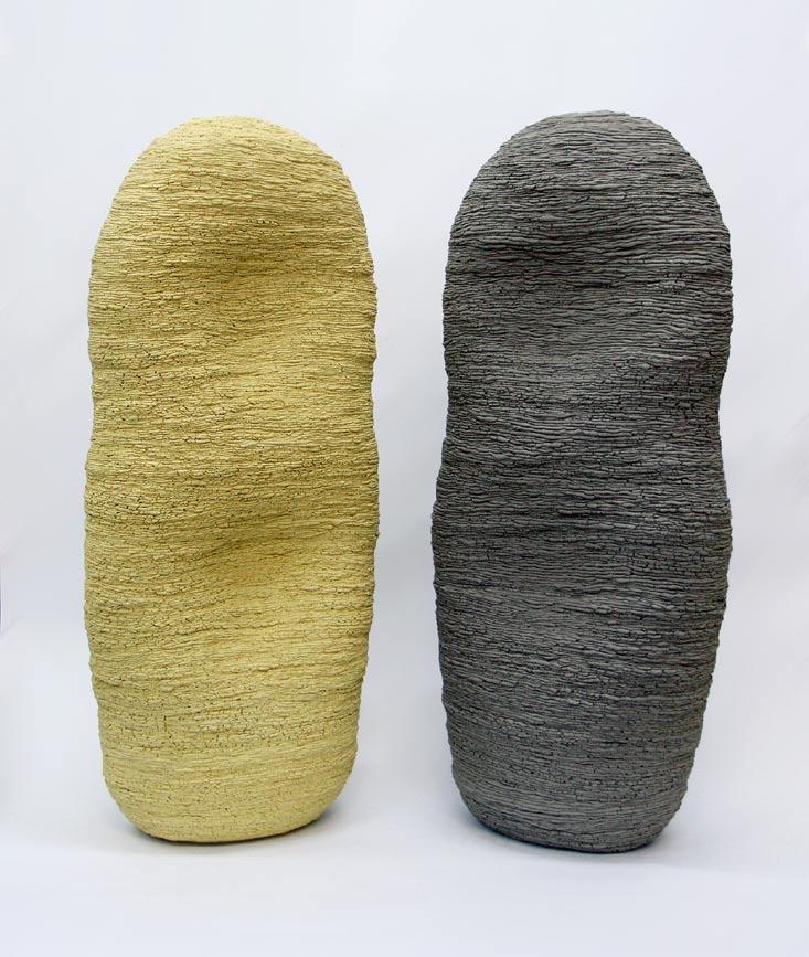 z cyklu Ctrl C, Ctrl V 73 x 30 x 20 cm (jeden element), 2005 r. z cyklu Ctrl C, Ctrl V terakota, 2005 r Maciej Kasperski Ur. 1969 r. w Ziębicach.