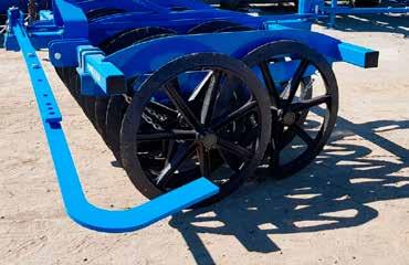 30 o 45 o 36 o 30 o 45 o 30 o 36 o Dane techniczne Ø700mm Ø700mm Ø900mm Model (m)