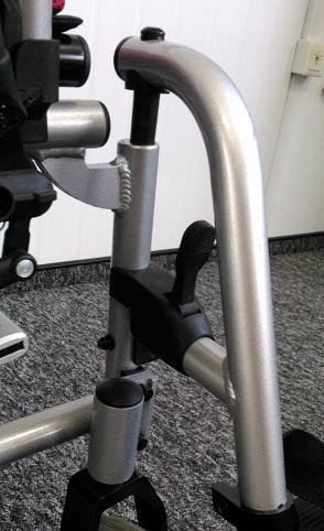 To install footrests, hang fixing bracket footrest on the hanger of the wheelchair frame (Illustration 11., 12.