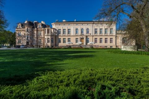 [6] [7] Piwnice to największy ośrodek astronomii obserwacyjnej w
