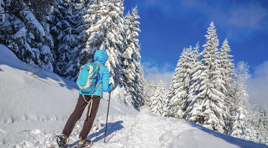 Korbielów i mniejszych wzniesieniach. Łącznie wszystkich tras w Szklarskiej Porębie jest ponad 20 km! Warunki jakie panują w tym ośrodku, porównywalne są do alpejskich.