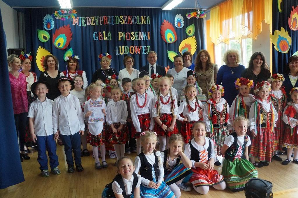 W czwartek 17 maja w Przedszkolu nr 5 im. Bajeczka odbyła się Gala Piosenki, w której udział wzięły placówki przedszkolne z całego miasta Krasnystaw.