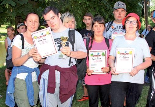 Na czwartym miejscu zawody zakończyła reprezentacja Domu Pomocy Społecznej w Kwidzynie Na piątym miejscu zawody ukończyli wędkarze z Warsztatu Terapii Zajęciowej w Ryjewie.