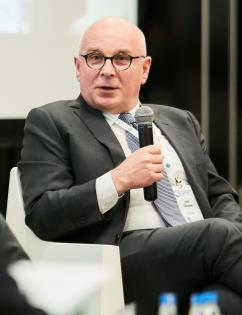 Nawet realizacja pełnego scenariusza modernizacji istniejących jednostek węglowych do zgodności z nowymi BREF ami nie pomoże.