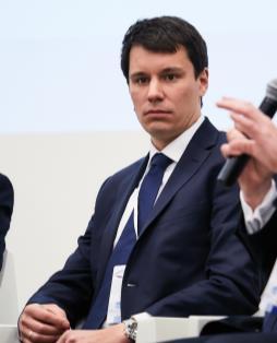 Jak przekształcić potencjał morskiej energetyki w morskie farmy wiatrowe ( ) na pewno będziemy musieli wprowadzić dalsze zmiany do naszych regulacji na perspektywę 2020-2030, to już teraz wiemy.