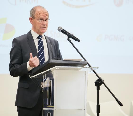 List Grzegorza Witkowskiego Podsekretarza Stanu w Ministerstwie Gospodarki Morskiej i Żeglugi Śródlądowej, odczytany przez Radosława Murawskiego ( ) To jest nieopowiedziana historia: Polska już